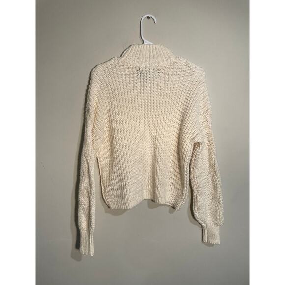 American Eagle Cream Cable Knit Oversized Turtleneck‎ Sweater Size XS - Picture 5 of 9